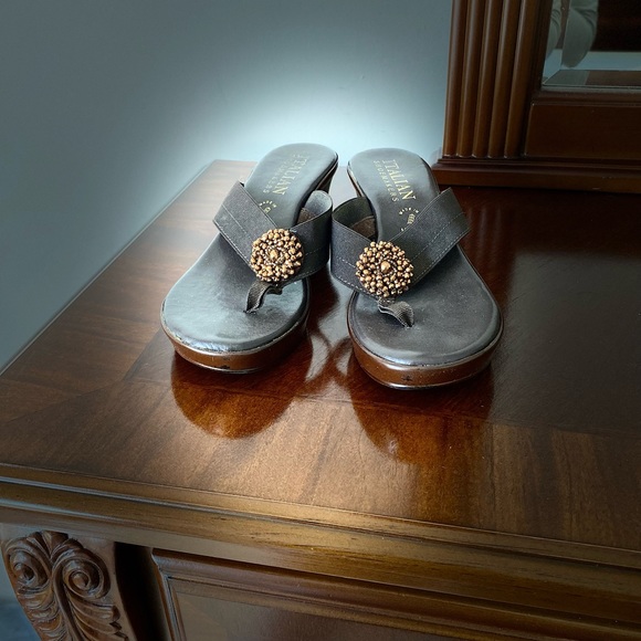 SOLD- Brown Thing Sandals by Italian Shoemakers Made in Italy Sz 7 - Picture 5 of 5